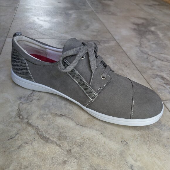 NEW SAS 'Marnie' Leather Sneakers (women's 10) - Picture 3 of 10